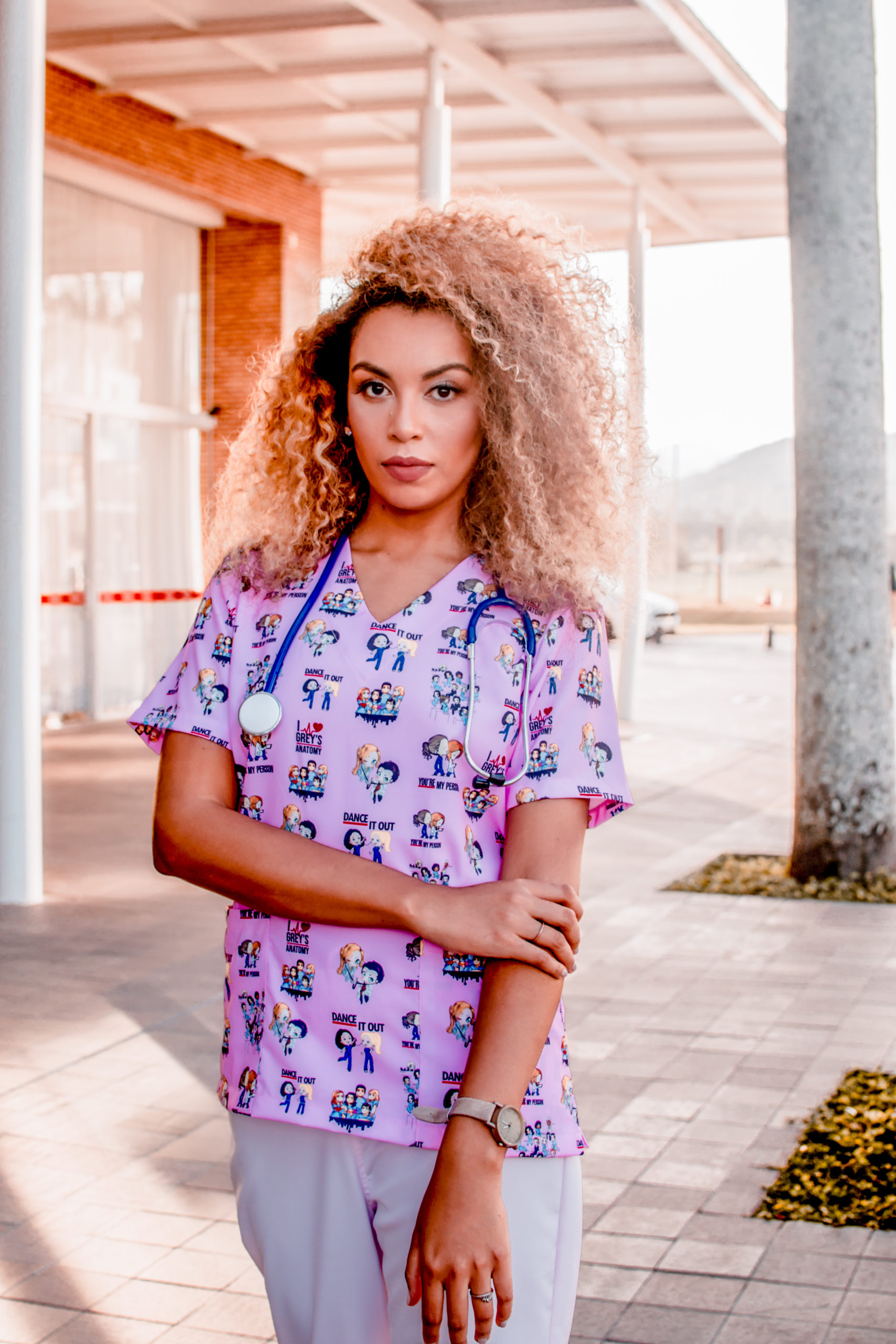 Blusa Scrub De Pijama Cir Rgico Estampado Unissex Grey S Anatomy Rosa