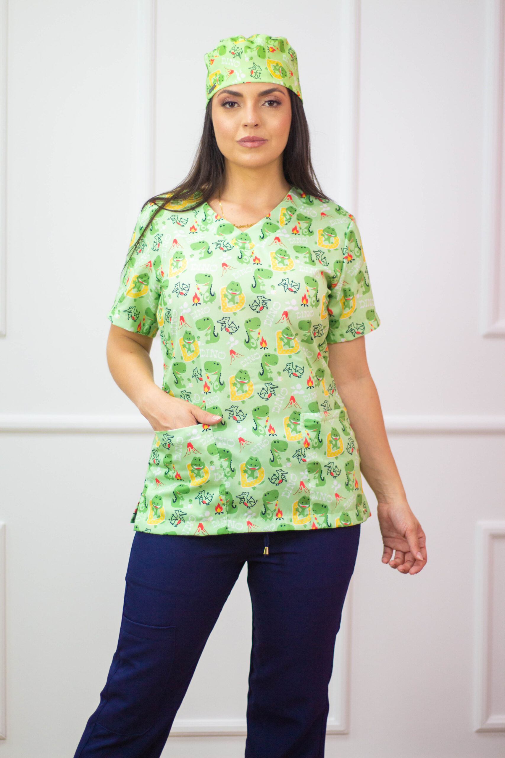 Blusa Scrub de Pijama Cirúrgico Estampado Unissex Dino Purobranco